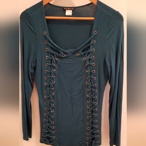 VENUS lace grommet top